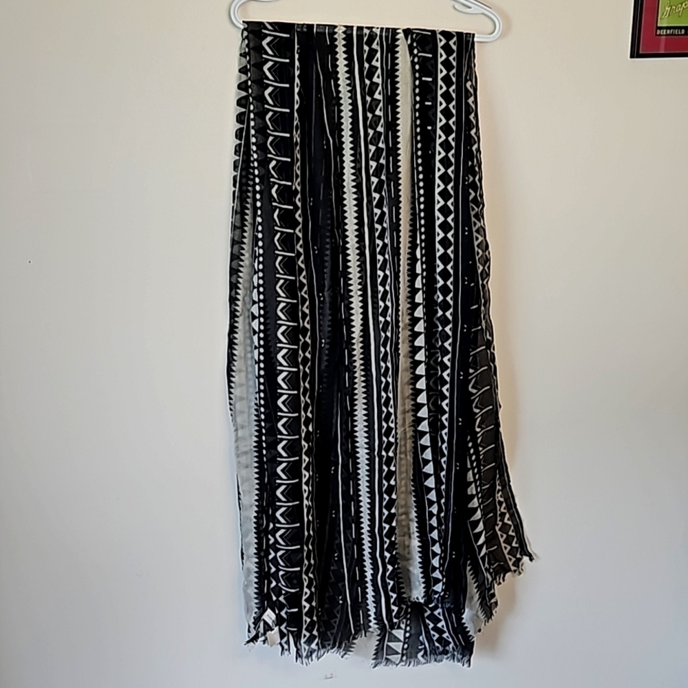 Nicole Miller Pashmina Scarf Poncho Cream Black One Size